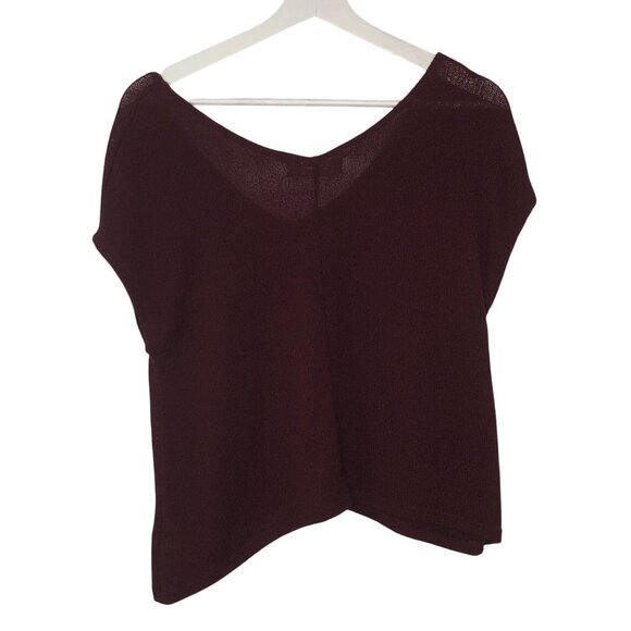 Project Social T Burgundy Textured V-Neck Short Sleeve Top Medium - Picture 2 of 4